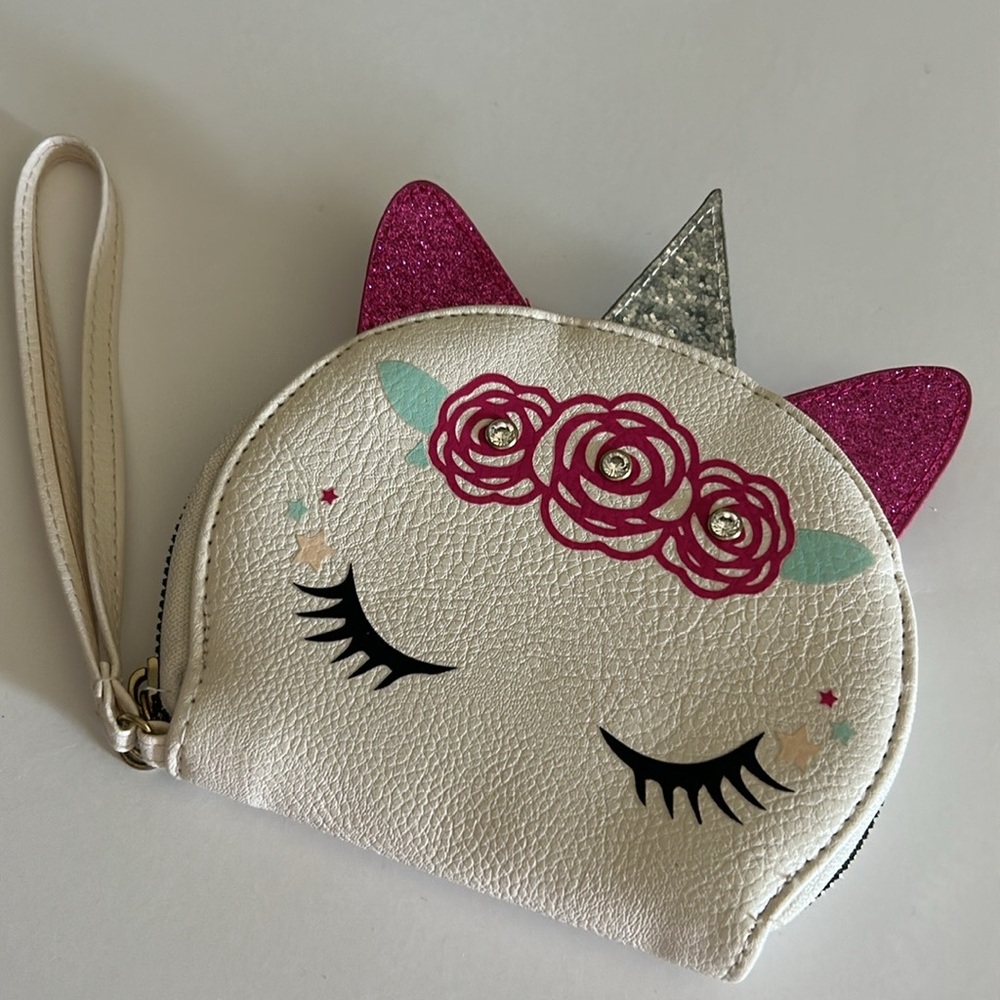 🩷 🥂 Host Pick 🥂 Unicorn Wristlet / Wallet / Coins - Picture 9 of 14